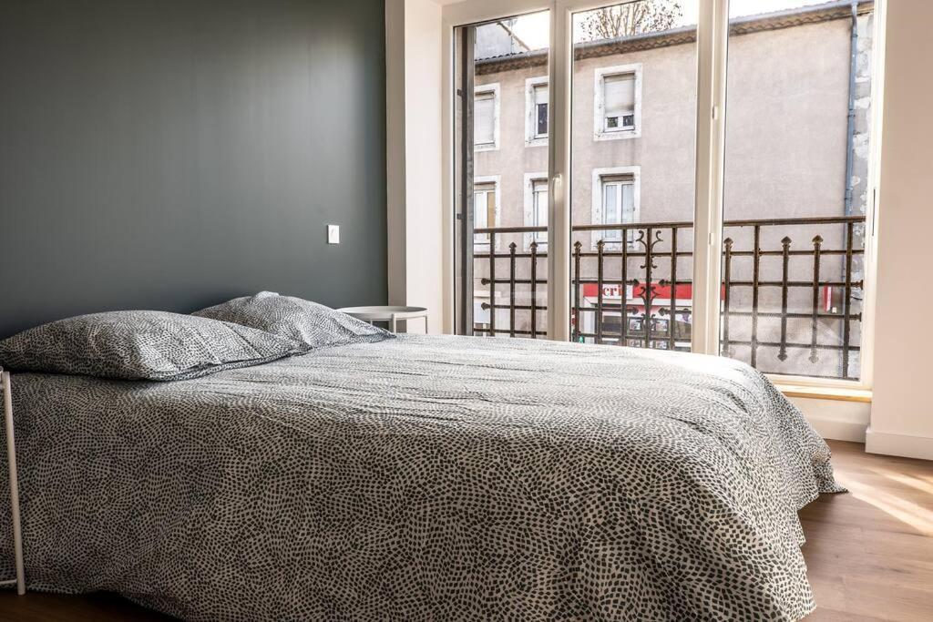 T2 Le Miredames Apartman Castres  Kültér fotó